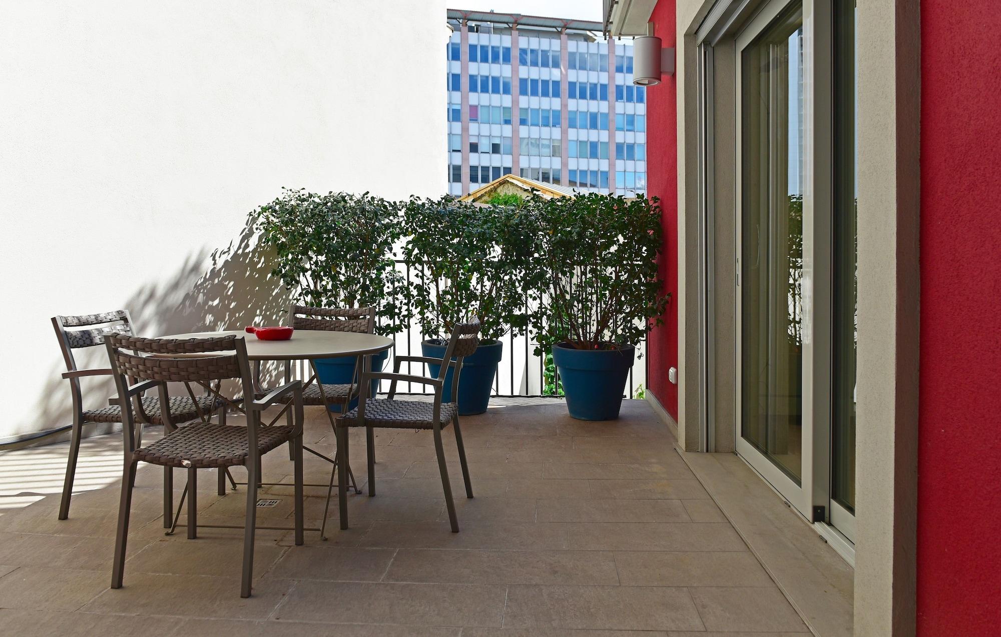 Milan Design Suites Bagian luar foto