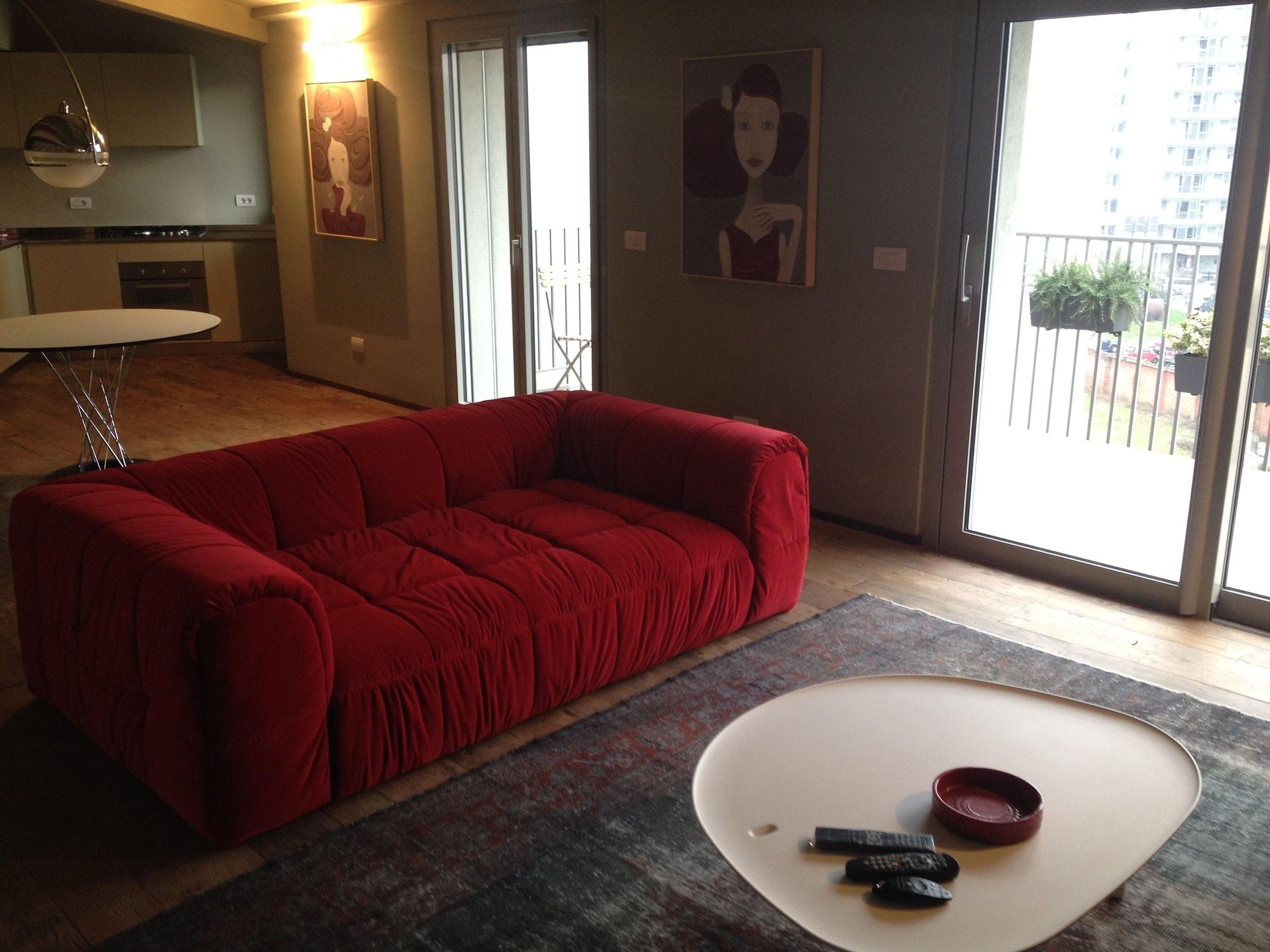 Milan Design Suites Bagian luar foto