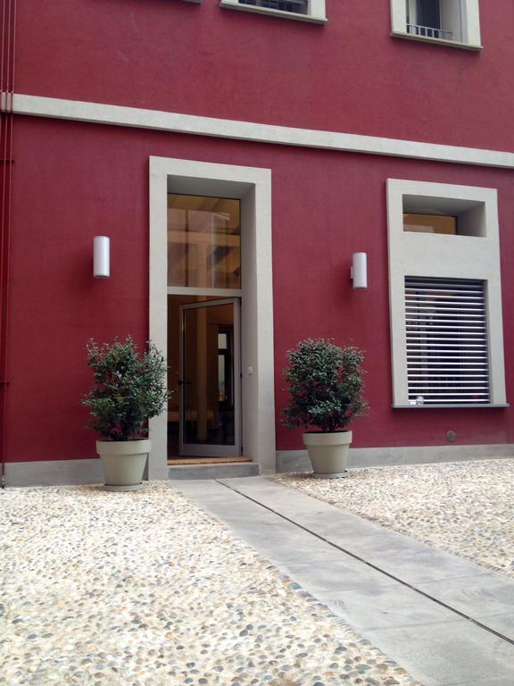 Milan Design Suites Bagian luar foto