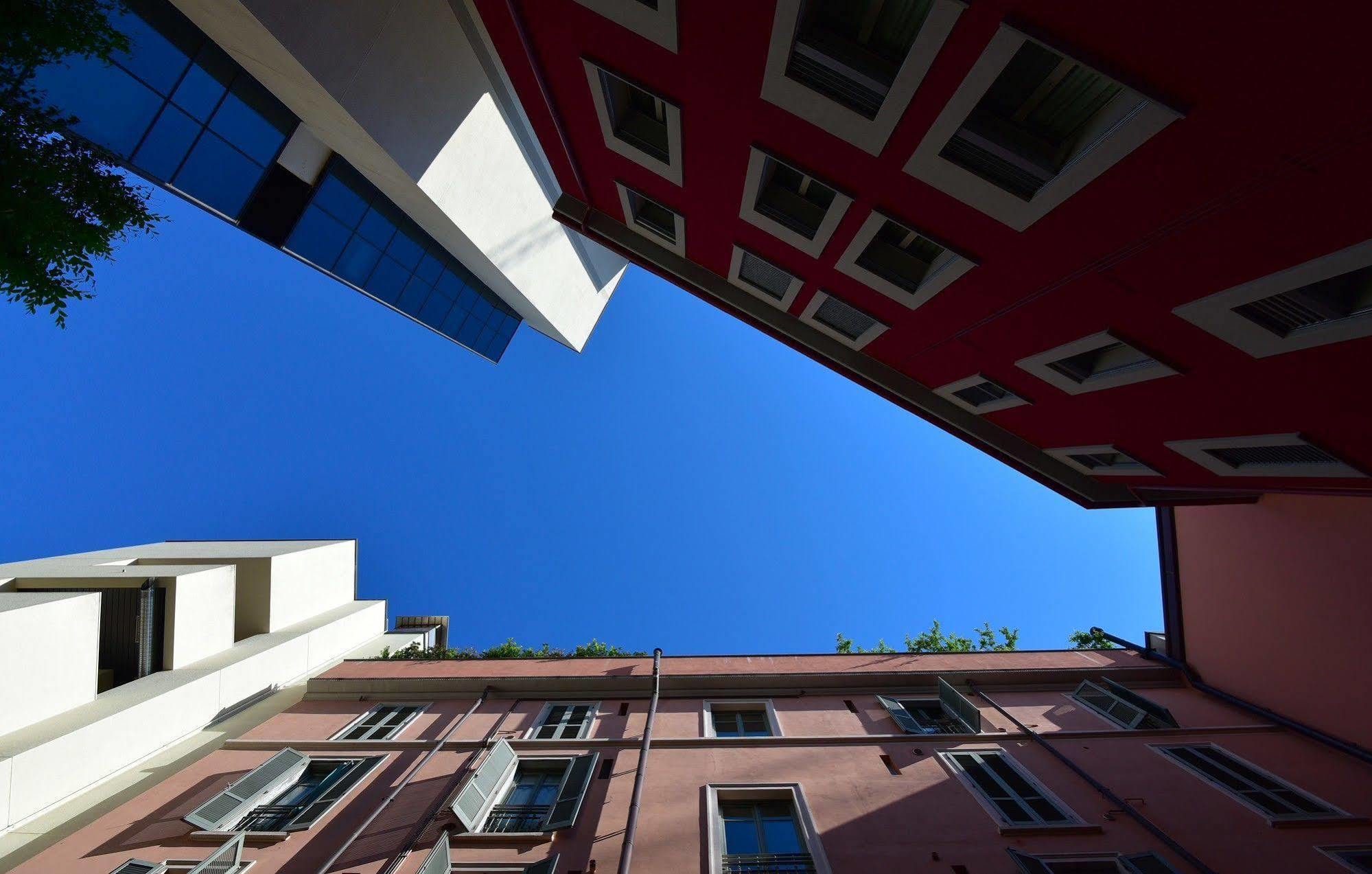 Milan Design Suites Bagian luar foto